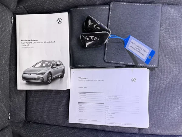 Volkswagen Golf Variant 1.5 eTSI AUT. R-Line Business+