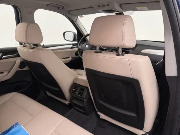 Photo 21 of 32 of WBAWY310900A77887 BMW X3 xDrive20d High Executive