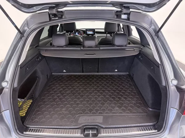 Mercedes-Benz GLC 250 4MATIC AMG Premium Plus