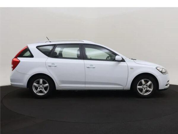 Kia cee'd 1.4 CVVT X-tra