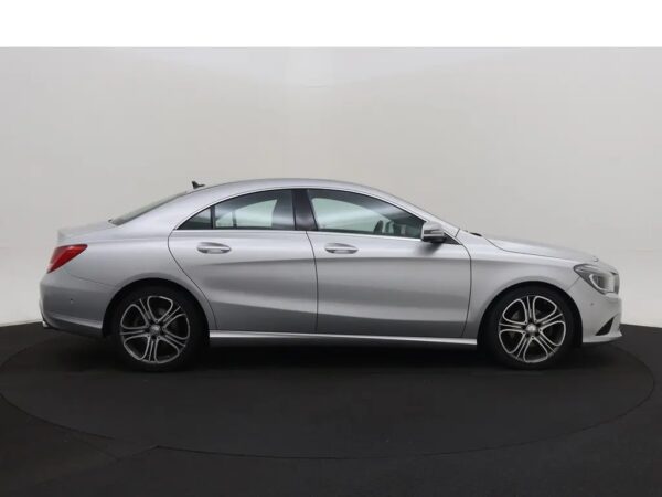Photo 22 of 24 of WDD1173421N254709 Mercedes-Benz CLA-Klasse 180 Ambition