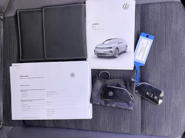 Photo 22 of 28 of WVGZZZE2ZMP032065 Volkswagen ID.4 Life 77 kWh