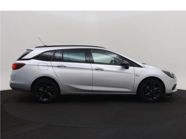 Opel Astra Sports Tourer 1.2 Blitz Elegance