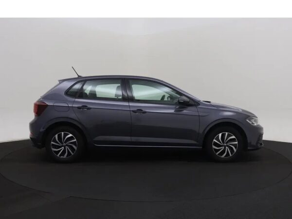 Photo 23 of 25 of WVWZZZAWZNU017170 Volkswagen Polo 1.0 TSI Life (5-drs Hatchb.)
