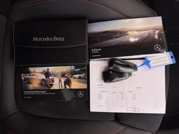 Photo 23 of 28 of WDD2470841J012995 Mercedes-Benz B-Klasse 180 Aut. Business Solution AMG