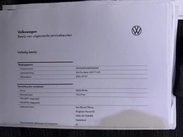 Photo 23 of 28 of WVGZZZE2ZMP032065 Volkswagen ID.4 Life 77 kWh