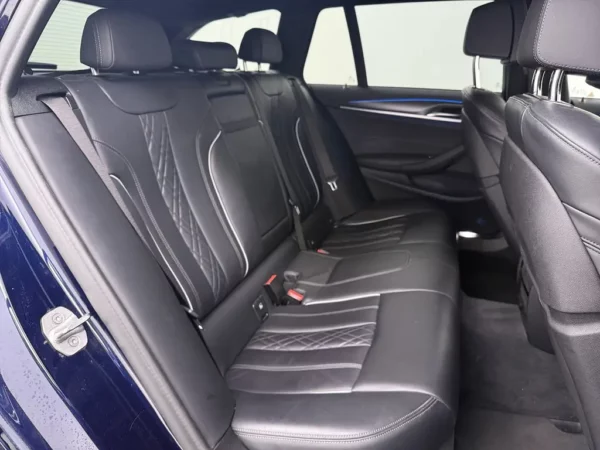 Photo 23 of 30 of WBA11CG020CK19014 BMW 5 Serie Touring 530e Business Edition Plus