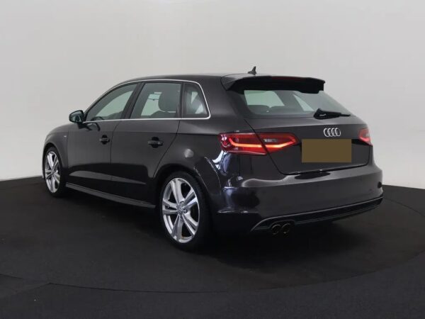 Audi A3 Sportback 1.4 TFSI CoD Ambition Pro Line S Navi