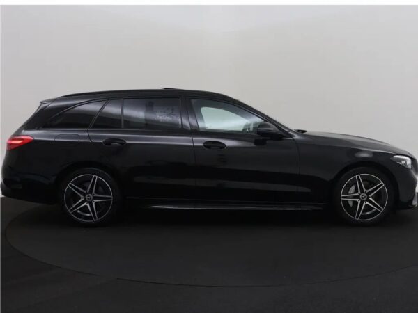 Mercedes-Benz C-Klasse Estate 300 e AMG Line
