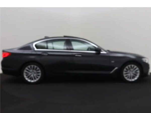 BMW 5 Serie 520d AUT. High Ex.