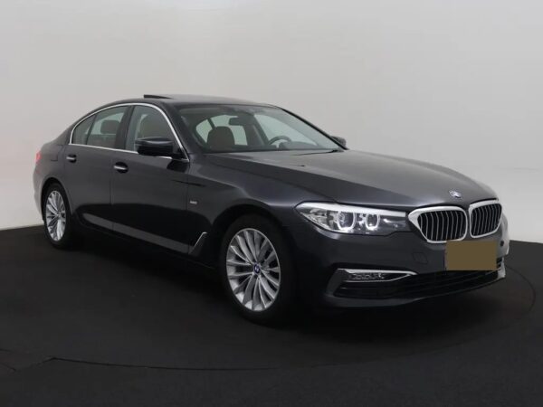 BMW 5 Serie 520d AUT. High Ex.