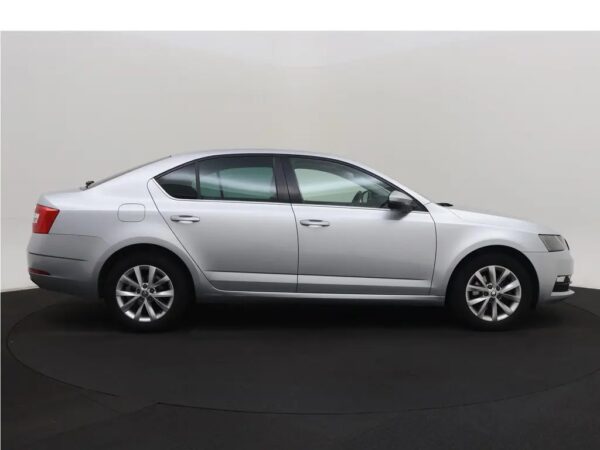 Skoda Octavia 1.0 TSI Greentech Style Business