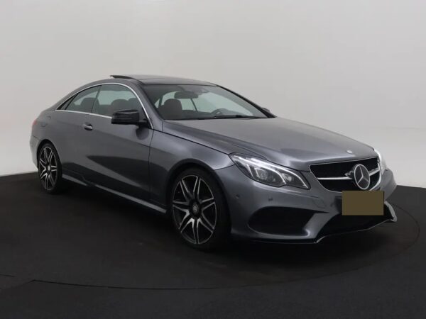 Mercedes-Benz E-Klasse Coupé 200 AMG Coupé
