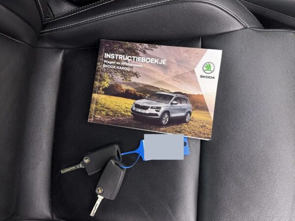 Photo 26 of 30 of TMBJP7NU6J2025916 Skoda Karoq 1.0 TSI Style