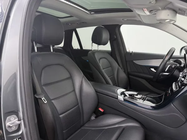 Mercedes-Benz GLC 250 4MATIC AMG Premium Plus