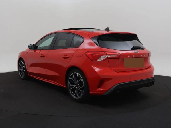 Ford Focus 1.0 EcoBoost Hybrid ST-Line X