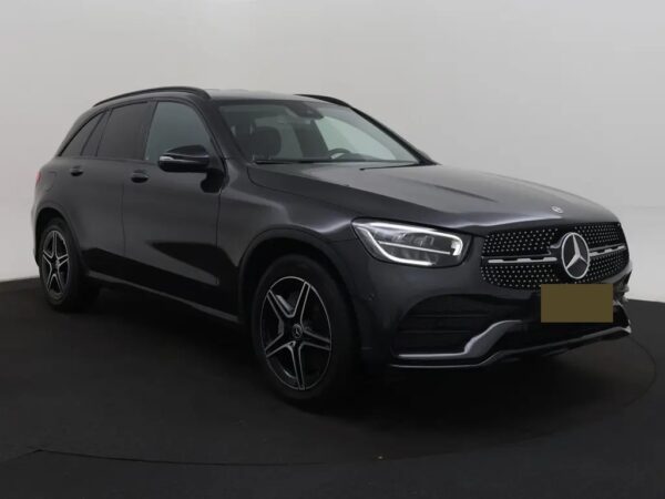 Photo 28 of 29 of WDC2539811V230890 Mercedes-Benz GLC 200 4MATIC Business Solution AMG