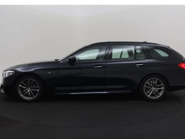 BMW 5 Serie Touring 530i xDrive High Ex.