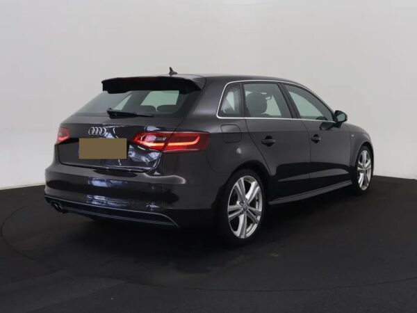 Audi A3 Sportback 1.4 TFSI CoD Ambition Pro Line S Navi