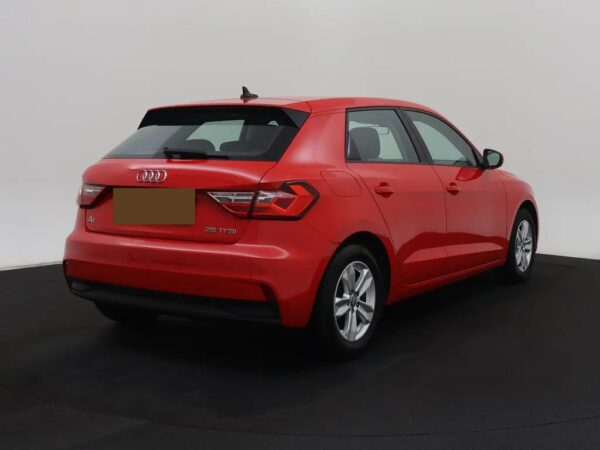 Photo 3 of 25 of WAUZZZGBXKR063496 Audi A1 Sportback 25 TFSI Pro Line