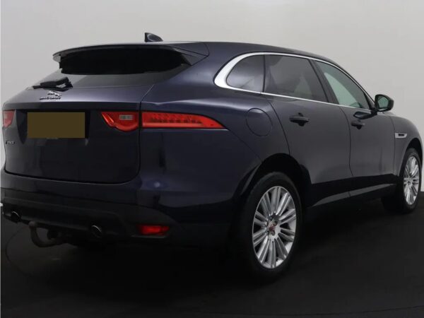 Jaguar F-Pace 2.0 Portfolio AWD 25t