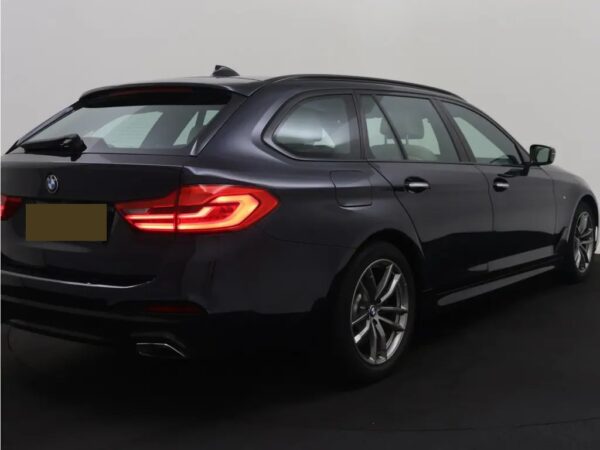 BMW 5 Serie Touring 530i xDrive High Ex.