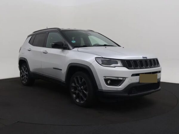 Photo 30 of 31 of ZACNJDEWXLPR03372 Jeep Compass 4xe 240 Plug-in Hybrid Electric
