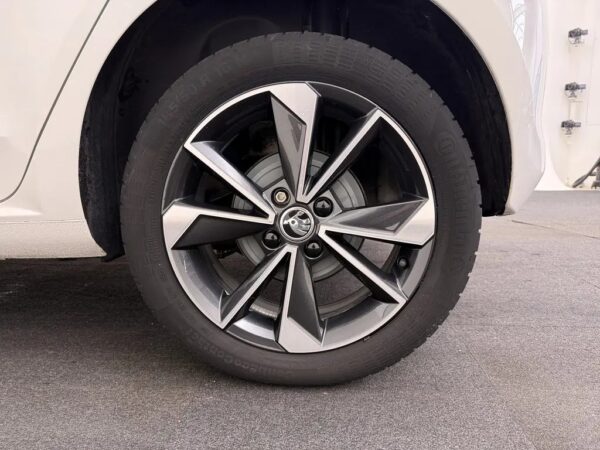 Photo 4 of 19 of TMBZZZAAZMD801131 Skoda Citigo e-iV EV Style Sport