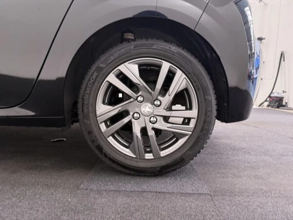 Photo 4 of 23 of VR3UPHNEKN5841733 Peugeot 208 1.2 PureTech Active Pack