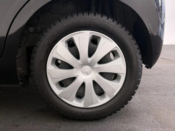 Photo 4 of 24 of VF3PSCFB5KR032553 Peugeot 108 1.0 e-VTi Blue Lease