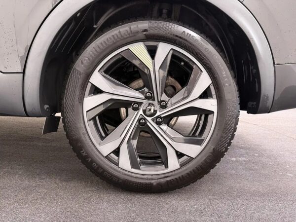 Photo 4 of 28 of VF1RJL000UC373287 Renault Arkana 1.6 E-Tech hybrid 145 E-Tech