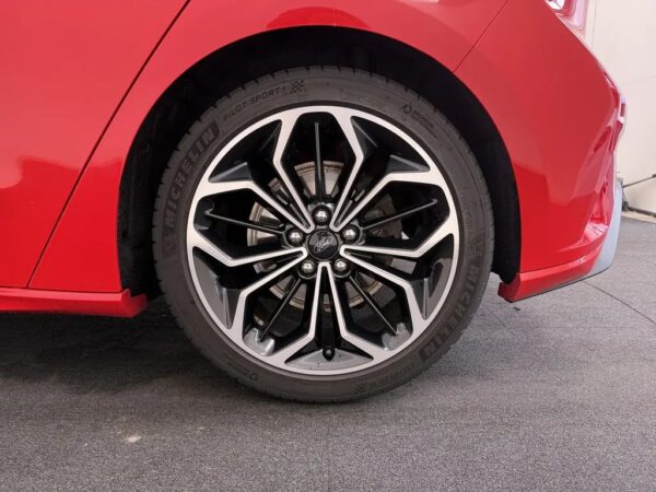 Ford Focus 1.0 EcoBoost Hybrid ST-Line X