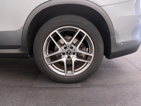 Mercedes-Benz GLC 250 4MATIC AMG Premium Plus