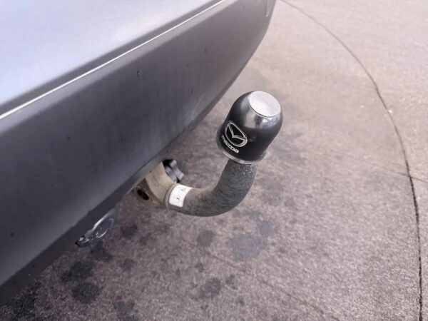 Photo 5 of 24 of JMZBM546811118317 Mazda 3 2.0 TS+ Aut.