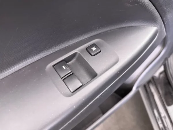 Mitsubishi Space Star 1.2 Connect+ DAB