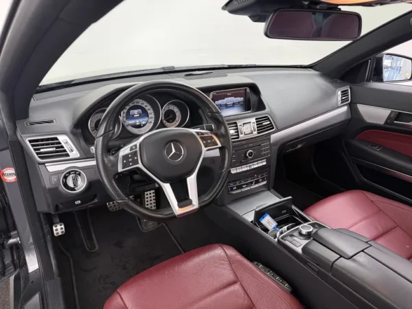 Mercedes-Benz E-Klasse Coupé 200 AMG Coupé