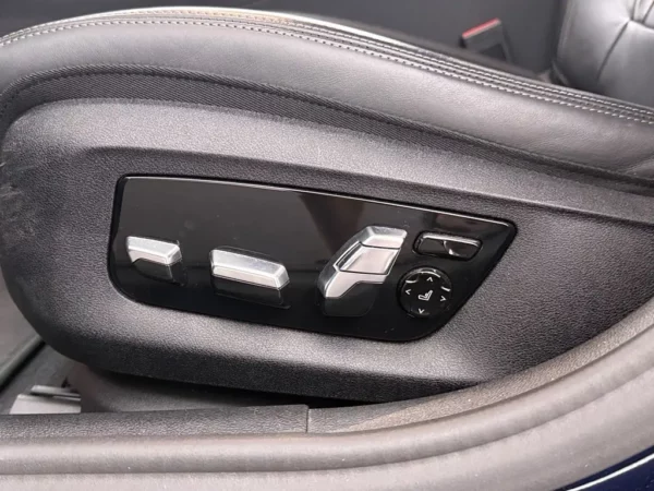 Photo 6 of 30 of WBA11CG020CK19014 BMW 5 Serie Touring 530e Business Edition Plus