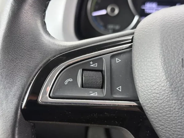 Photo 7 of 19 of TMBZZZAAZMD801131 Skoda Citigo e-iV EV Style Sport