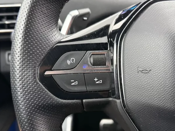Peugeot 3008 1.6 HYbrid 225 GT