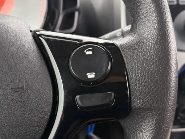 Photo 8 of 22 of VF3PSCFB3GR106526 Peugeot 108 1.0 e-VTi Active
