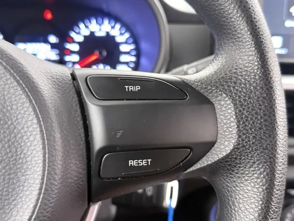 Photo 8 of 24 of KNAB2511ALT598228 Kia Picanto 1.0 MPi ComfortPlusLine