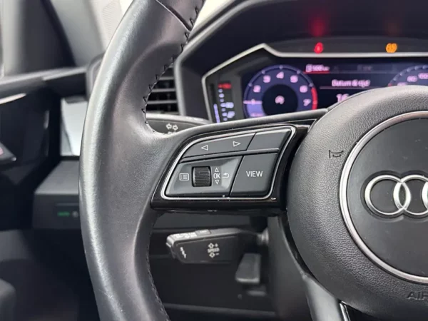 Photo 8 of 25 of WAUZZZGBXKR063496 Audi A1 Sportback 25 TFSI Pro Line
