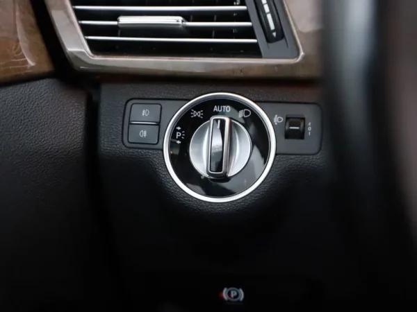 Mercedes-Benz E-Klasse 200 CGI Aut. Edition Sport
