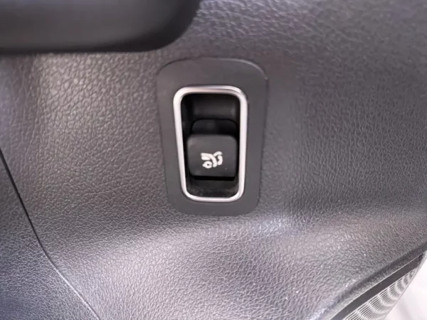 Photo 8 of 28 of WDD2470841J012995 Mercedes-Benz B-Klasse 180 Aut. Business Solution AMG