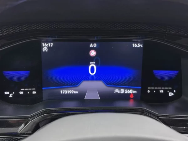 Photo 9 of 25 of WVWZZZAWZNU017170 Volkswagen Polo 1.0 TSI Life (5-drs Hatchb.)