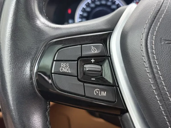 BMW 5 Serie 520d AUT. High Ex.