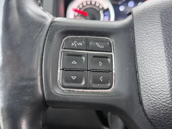 Photo 10 of 30 of 1C6RR7MT5HS793233 Dodge Ram 1500 5.7 V8 4x4 Quad