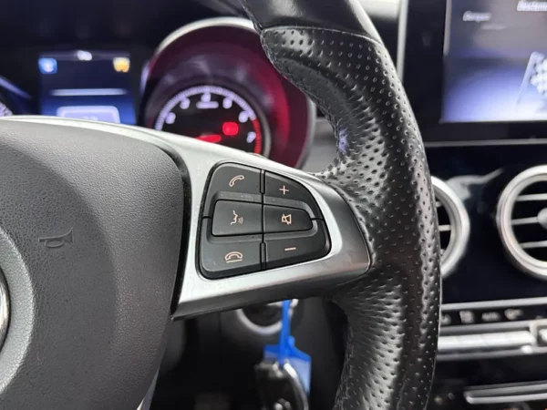 Mercedes-Benz C-Klasse 180 AMG Sport Edition