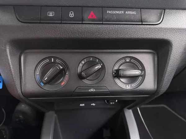 Skoda Fabia 1.0 Active Elektr -Pakket Navigatie