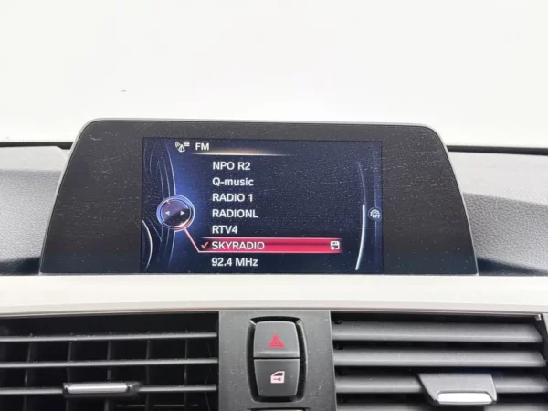 Photo 13 of 26 of WBA4A11010D401789 BMW 4 Serie Gran Coupé 420i Aut. Executive